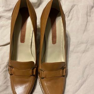 Bandolino tan heel